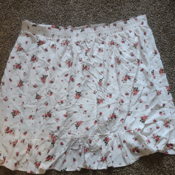 Ultra Flirt Floral Faux Wrap Skirt sz 3X - Picture 4 of 6